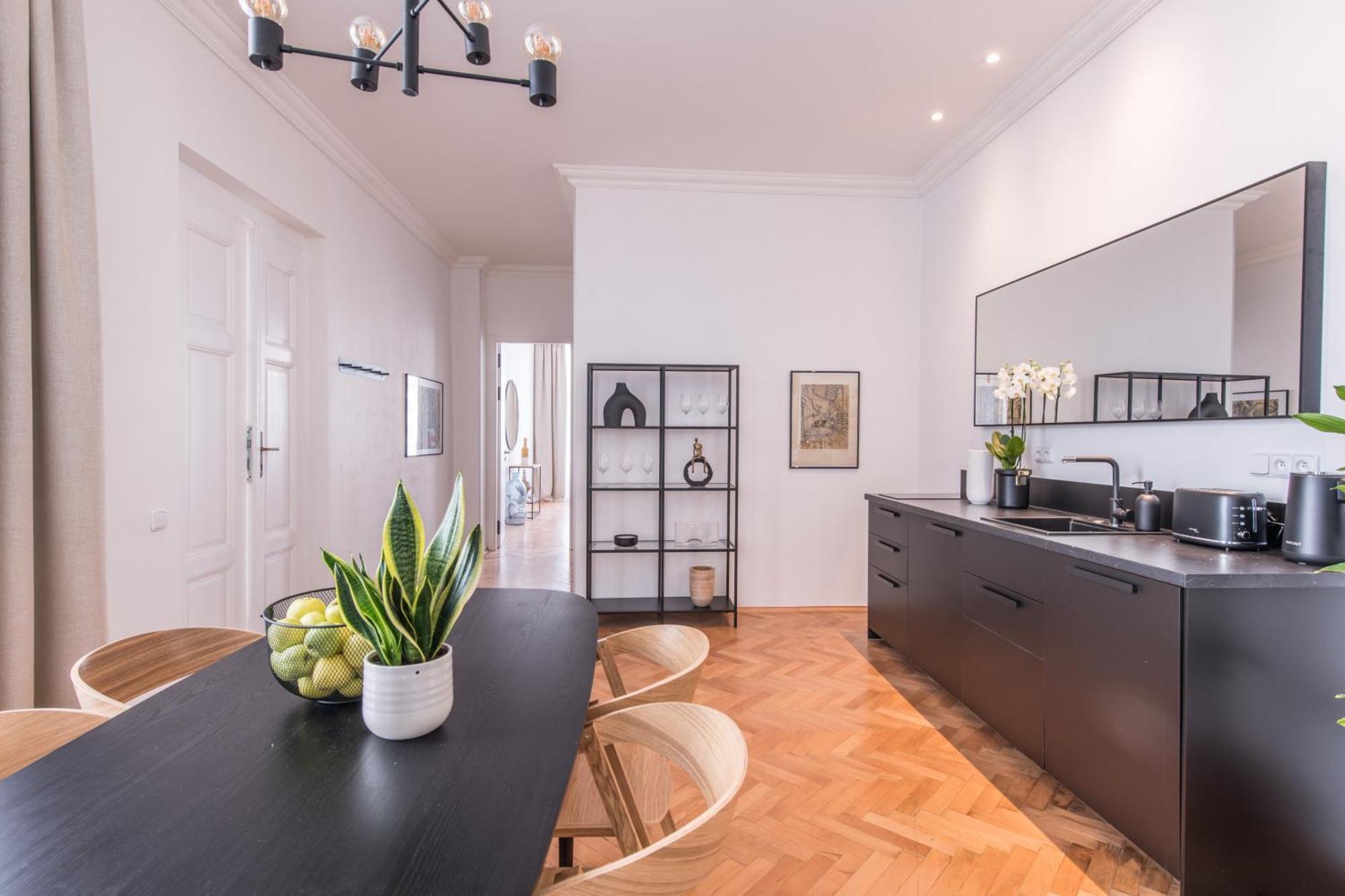 New Design Apt - Central Location Wenceslas Square Praha Bagian luar foto
