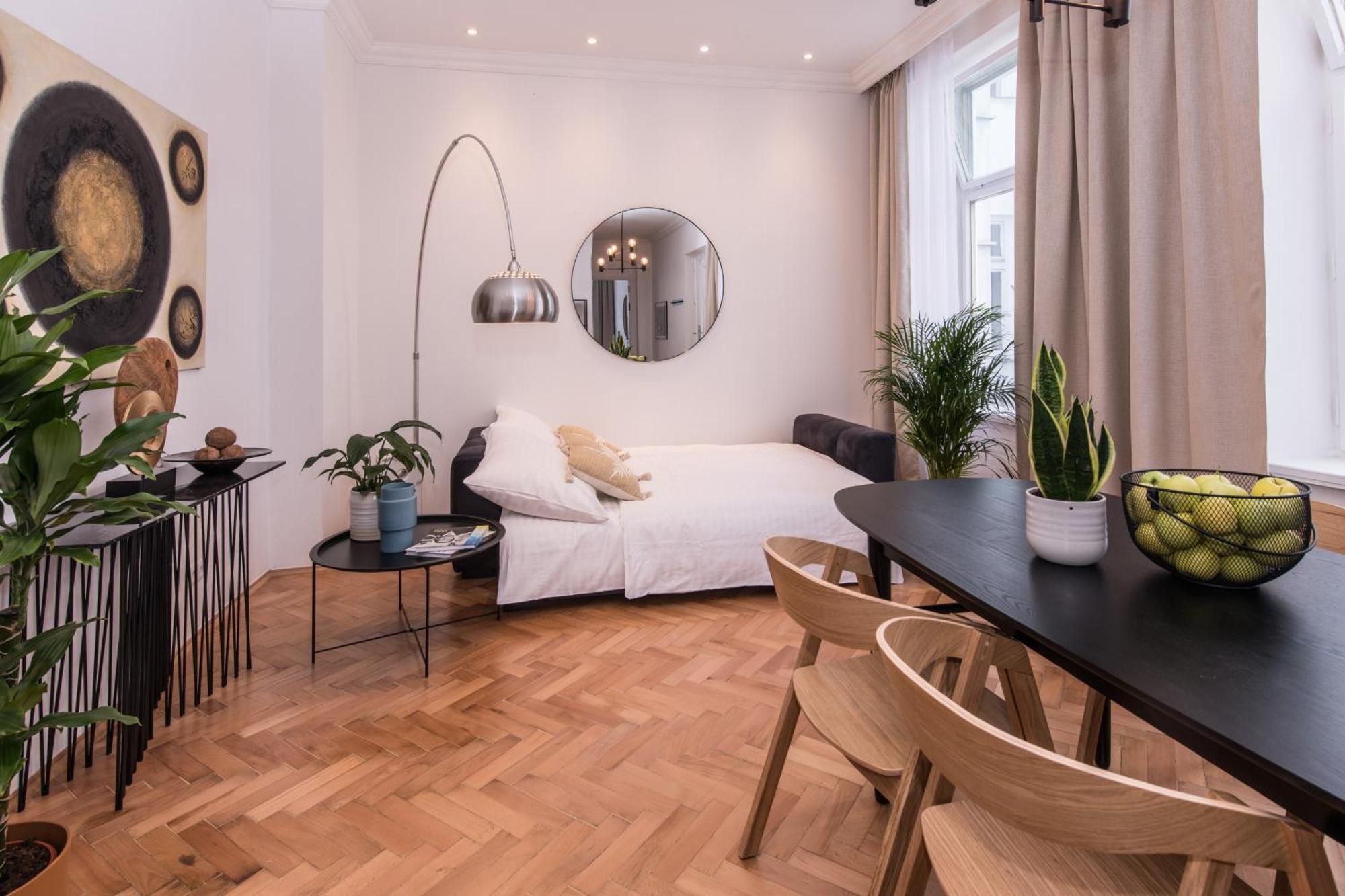 New Design Apt - Central Location Wenceslas Square Praha Bagian luar foto
